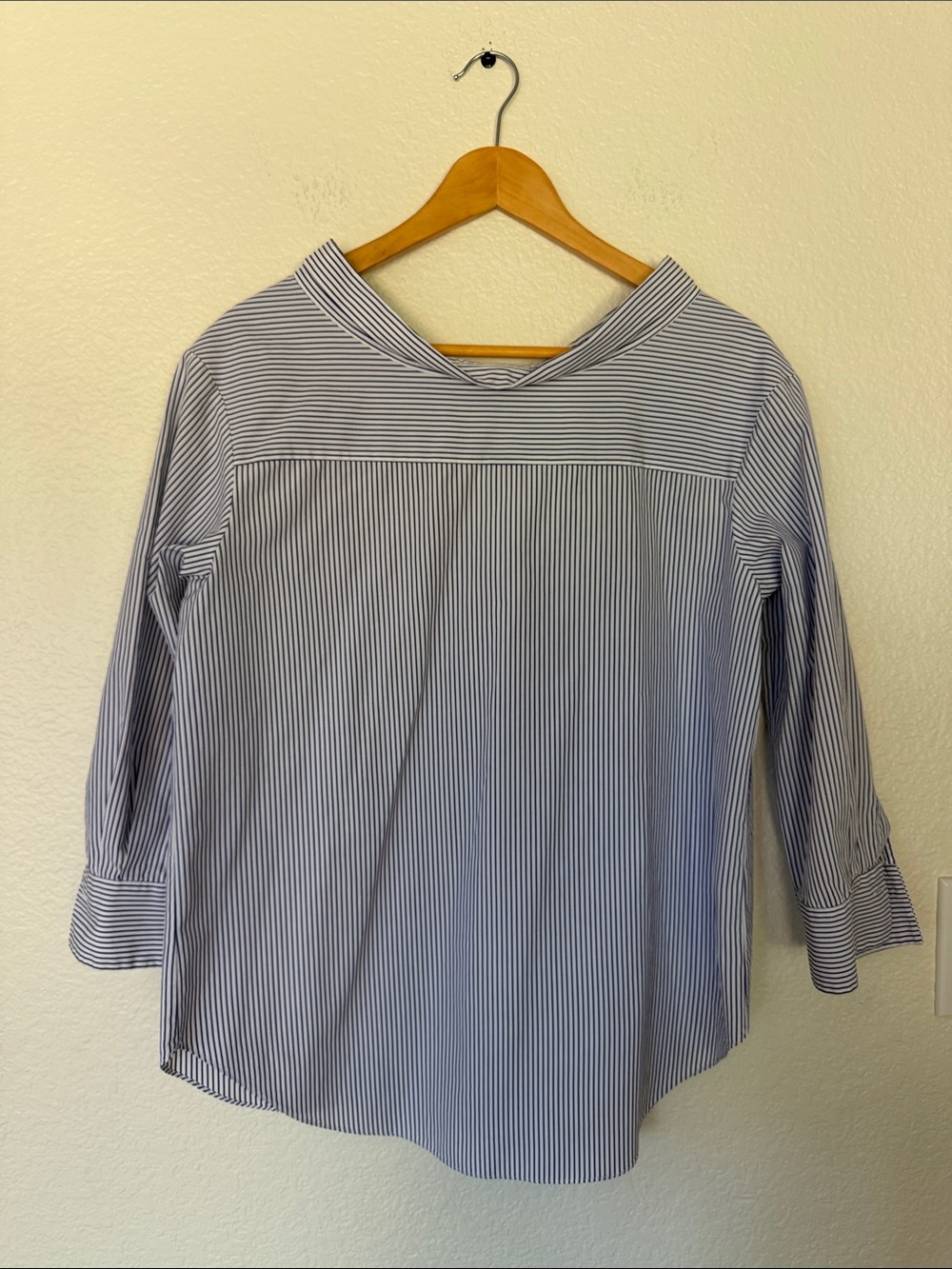 Antonelli Firenze Striped Navy and White Boatneck top size 40